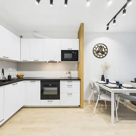 Superapart Wlodkowica 9a - With Parking Apartman Varsó